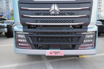 ��������(HOWO) TH7 13.3L LNG 570���� 6X4 �й�����12�� ǣ����ͼƬ