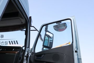 ��������(HOWO) TH7 13.3L LNG 570���� 6X4 �й�����12�� ǣ����ͼƬ