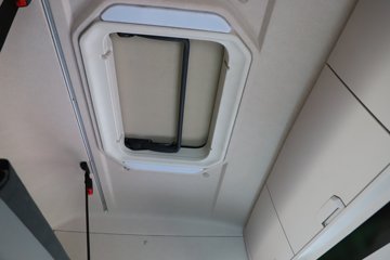 ��������(HOWO) TH7 13.3L LNG 570���� 6X4 �й�����12�� ǣ����ͼƬ