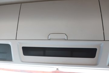 ��������(HOWO) TH7 13.3L LNG 570���� 6X4 �й�����12�� ǣ����ͼƬ