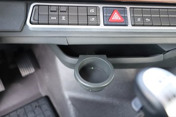 ��������(HOWO) TH7 13.3L LNG 570���� 6X4 �й�����12�� ǣ����ͼƬ