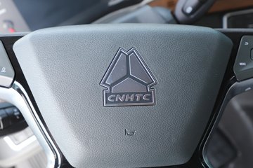 ��������(HOWO) TH7 13.3L LNG 570���� 6X4 �й�����12�� ǣ����ͼƬ