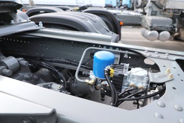 ��������(HOWO) TH7 13.3L LNG 570���� 6X4 �й�����12�� ǣ����ͼƬ