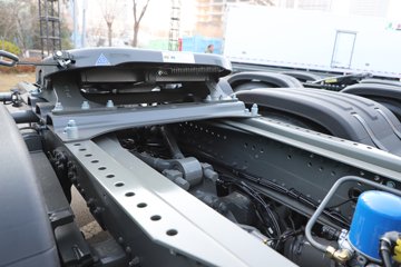 ��������(HOWO) TH7 13.3L LNG 570���� 6X4 �й�����12�� ǣ����ͼƬ