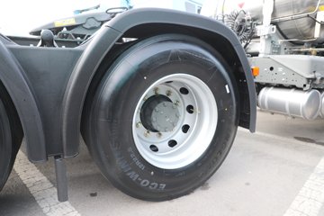 ��������(HOWO) TH7 13.3L LNG 570���� 6X4 �й�����12�� ǣ����ͼƬ