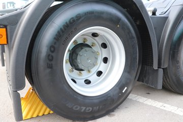 ��������(HOWO) TH7 13.3L LNG 570���� 6X4 �й�����12�� ǣ����ͼƬ