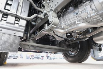 ��������(HOWO) TH7 13.3L LNG 570���� 6X4 �й�����12�� ǣ����ͼƬ