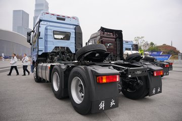 һ�����J6 PRO 11.1L���� 480���� 6X4 һ�����12�� ǣ����ͼƬ