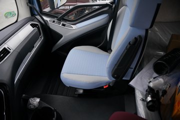 һ�����J6 PRO 11.1L���� 480���� 6X4 һ�����12�� ǣ����ͼƬ