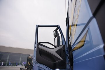 һ�����J6 PRO 11.1L���� 480���� 6X4 һ�����12�� ǣ����ͼƬ