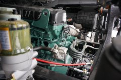 一汽解放J6 PRO 11.1L柴油 480马力 6X4 一汽解放12档 牵引车