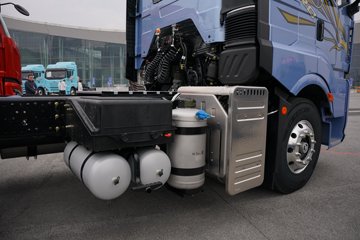 һ�����J6 PRO 11.1L���� 480���� 6X4 һ�����12�� ǣ����ͼƬ