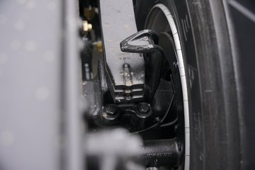 һ�����J6 PRO 11.1L���� 480���� 6X4 һ�����12�� ǣ����ͼƬ