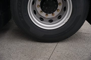 һ�����J6 PRO 11.1L���� 480���� 6X4 һ�����12�� ǣ����ͼƬ