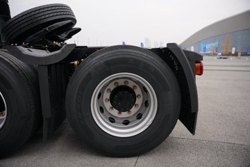 һ�����J6 PRO 11.1L���� 480���� 6X4 һ�����12�� ǣ����ͼƬ