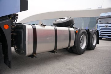 һ�����J6 PRO 11.1L���� 480���� 6X4 һ�����12�� ǣ����ͼƬ