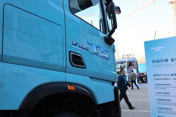 ��������(HOWO) TS 6X4 ���綯ǣ����ͼƬ