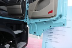 重汽豪沃(HOWO) TS 6X4 纯电动牵引车