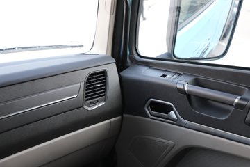 ��������(HOWO) TS 6X4 ���綯ǣ����ͼƬ