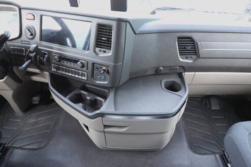 ��������(HOWO) TS 6X4 ���綯ǣ����ͼƬ