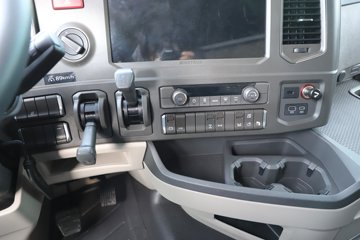 ��������(HOWO) TS 6X4 ���綯ǣ����ͼƬ