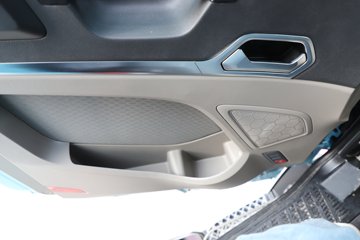 ��������(HOWO) TS 6X4 ���綯ǣ����ͼƬ