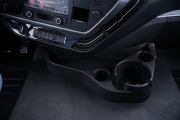 һ�����J6 PRO 12.5L LNG 500���� 4X2 һ�����12�� AMT�Զ��� ǣ����ͼƬ