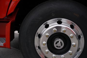 һ�����J6 PRO 12.5L LNG 500���� 4X2 һ�����12�� AMT�Զ��� ǣ����ͼƬ