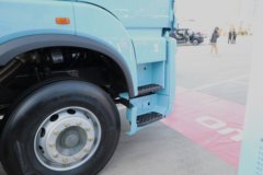 重汽豪沃(HOWO) TX7-N 12.5L LNG 530马力 6X4 中国重汽12档 牵引车