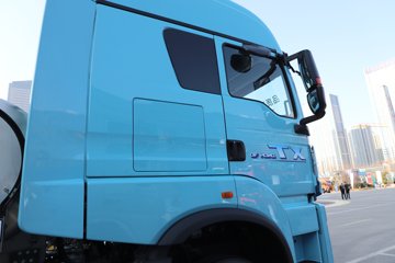 ��������(HOWO) TX7-N 12.5L LNG 530���� 6X4 �й�����12�� ǣ����ͼƬ