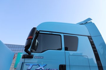 ��������(HOWO) TX7-N 12.5L LNG 530���� 6X4 �й�����12�� ǣ����ͼƬ