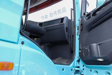 ��������(HOWO) TX7-N 12.5L LNG 530���� 6X4 �й�����12�� ǣ����ͼƬ