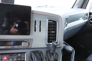 ��������(HOWO) TX7-N 12.5L LNG 530���� 6X4 �й�����12�� ǣ����ͼƬ