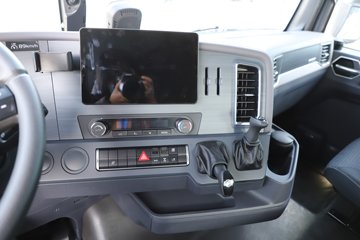 ��������(HOWO) TX7-N 12.5L LNG 530���� 6X4 �й�����12�� ǣ����ͼƬ