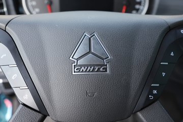 ��������(HOWO) TX7-N 12.5L LNG 530���� 6X4 �й�����12�� ǣ����ͼƬ