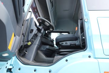 ��������(HOWO) TX7-N 12.5L LNG 530���� 6X4 �й�����12�� ǣ����ͼƬ