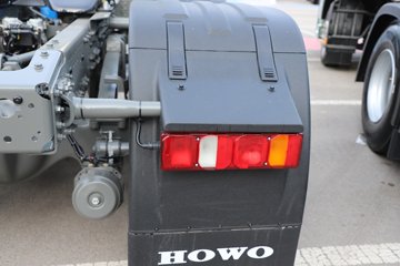 ��������(HOWO) TX7-N 12.5L LNG 530���� 6X4 �й�����12�� ǣ����ͼƬ