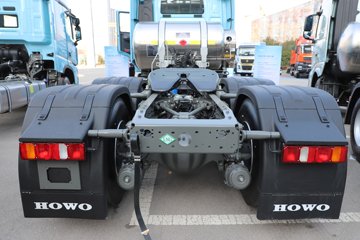 ��������(HOWO) TX7-N 12.5L LNG 530���� 6X4 �й�����12�� ǣ����ͼƬ