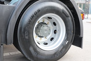 ��������(HOWO) TX7-N 12.5L LNG 530���� 6X4 �й�����12�� ǣ����ͼƬ