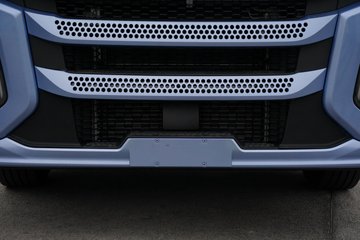 һ�����J6 PRO 12.5L LNG 500���� 6X4 һ�����12�� ǣ����ͼƬ