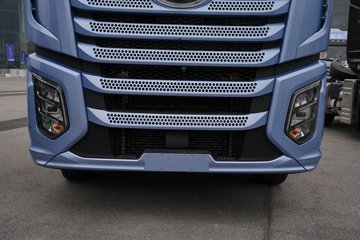 һ�����J6 PRO 12.5L LNG 500���� 6X4 һ�����12�� ǣ����ͼƬ