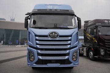 һ�����J6 PRO 12.5L LNG 500���� 6X4 һ�����12�� ǣ����ͼƬ