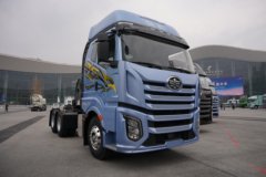 һ�����J6 PRO 12.5L LNG 500���� 6X4 һ�����12�� ǣ����ͼƬ