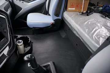 һ�����J6 PRO 12.5L LNG 500���� 6X4 һ�����12�� ǣ����ͼƬ