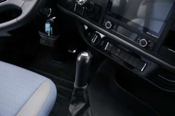 һ�����J6 PRO 12.5L LNG 500���� 6X4 һ�����12�� ǣ����ͼƬ