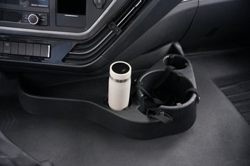 һ�����J6 PRO 12.5L LNG 500���� 6X4 һ�����12�� ǣ����ͼƬ