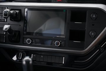 һ�����J6 PRO 12.5L LNG 500���� 6X4 һ�����12�� ǣ����ͼƬ