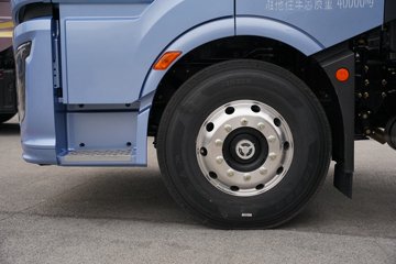 һ�����J6 PRO 12.5L LNG 500���� 6X4 һ�����12�� ǣ����ͼƬ