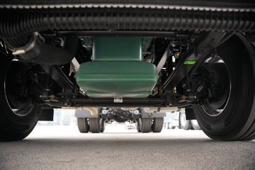 һ�����J6 PRO 12.5L LNG 500���� 6X4 һ�����12�� ǣ����ͼƬ