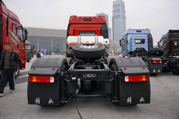 һ�����J6 PRO 13.2L LNG 530���� 6X4 һ�����12�� Σ��Ʒǣ����ͼƬ